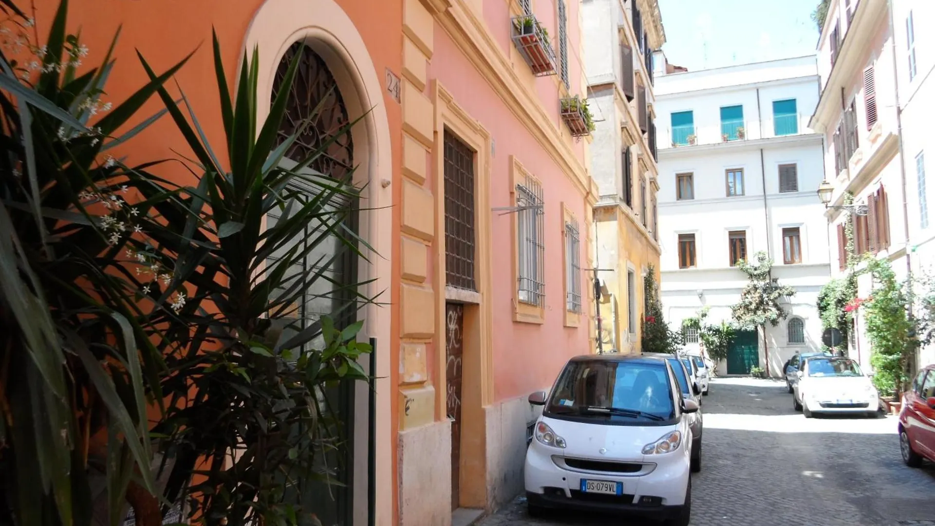 Apartment Vaticano Ohana Suite Trastevere Rome
