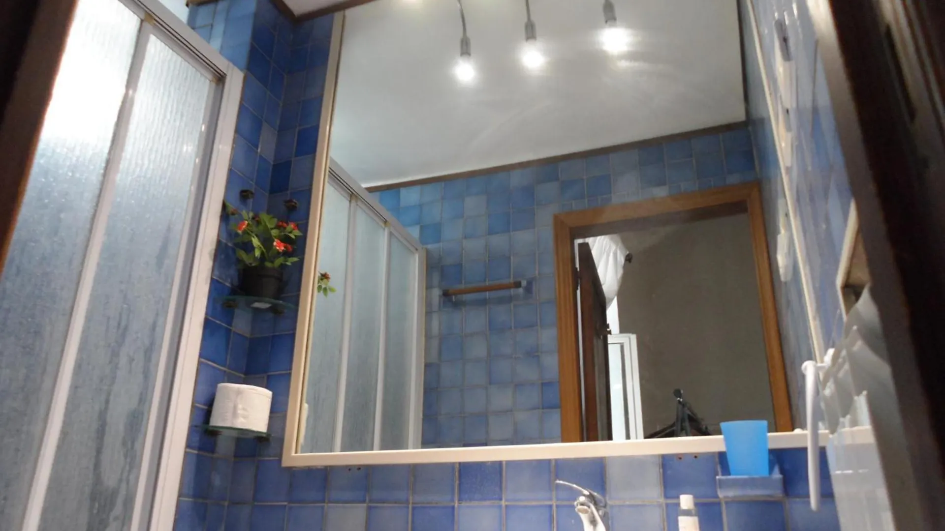 Vaticano Ohana Suite Trastevere Rome 0*,  Italy